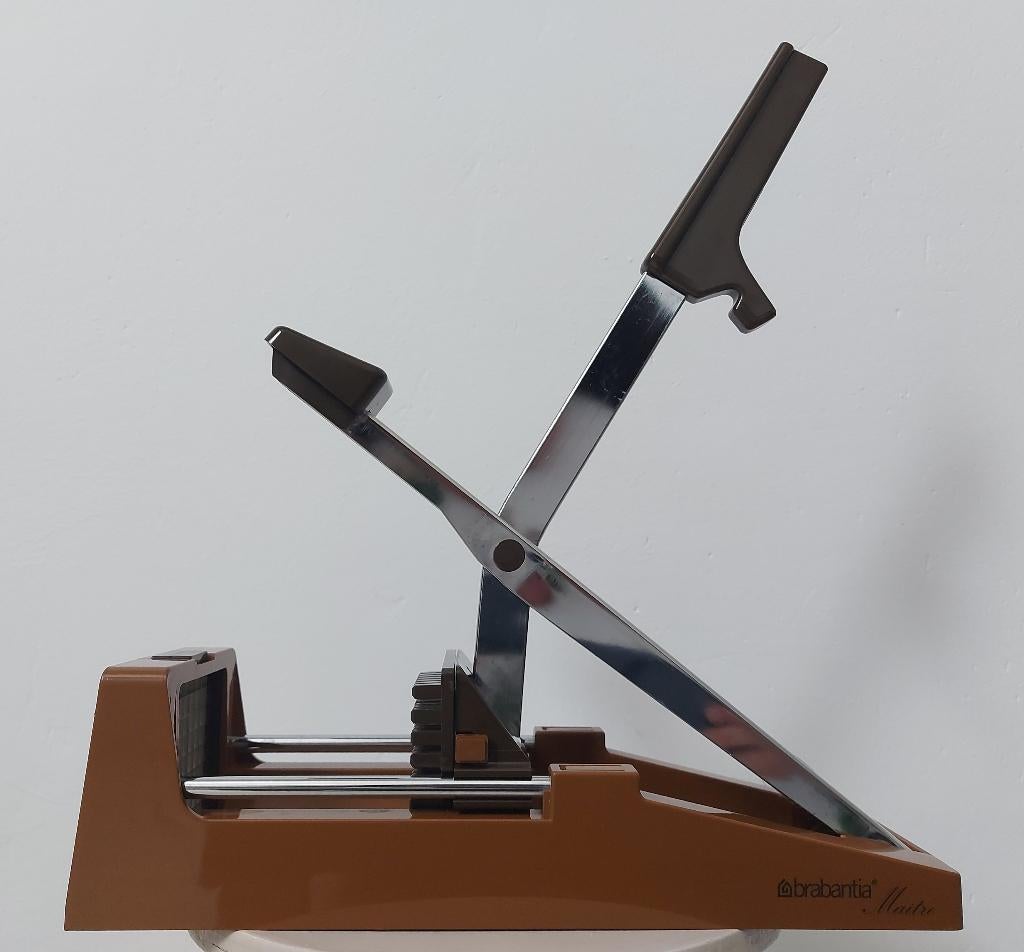 Brocante Brabantia Maître fritessnijder bruin met snijsets, Overige typen, Ophalen of Verzenden, Nieuw, Brabantia