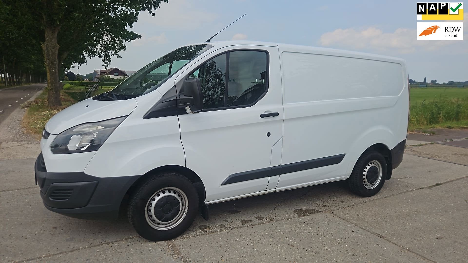 Ford Transit Custom 270 2.2 TDCI L1H1 ( euro 5) / 113017 km, Auto's, Voorwielaandrijving, Euro 5, Gebruikt, 4 cilinders