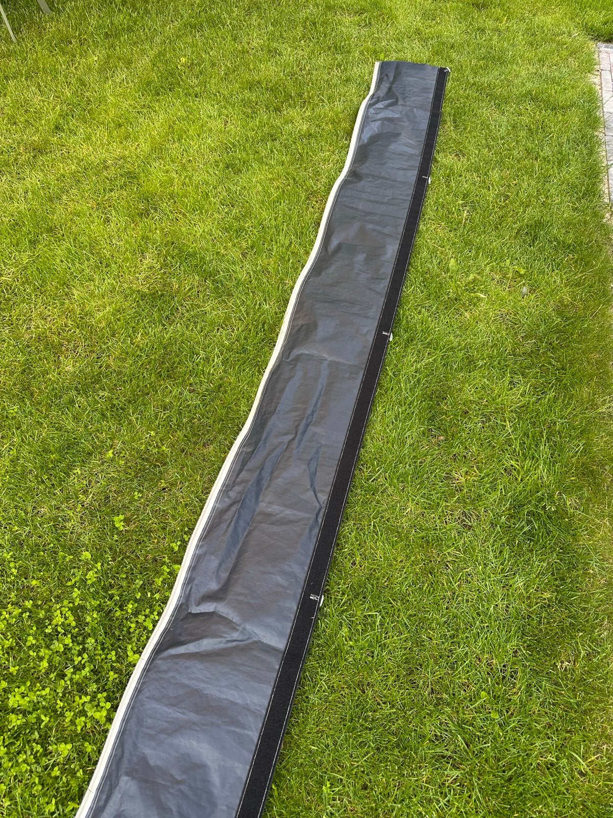 Unico tochtstrook / tochtflap voor caravan of camper, Caravans en Kamperen, Caravan accessoires, Ophalen of Verzenden, Zo goed als nieuw