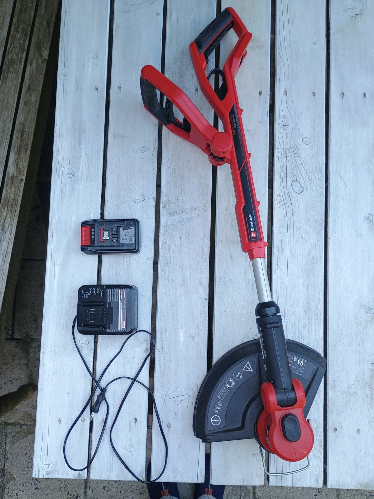 z.g.a.n Einhell grastrimmer 18v, Ophalen, Zo goed als nieuw, Accu