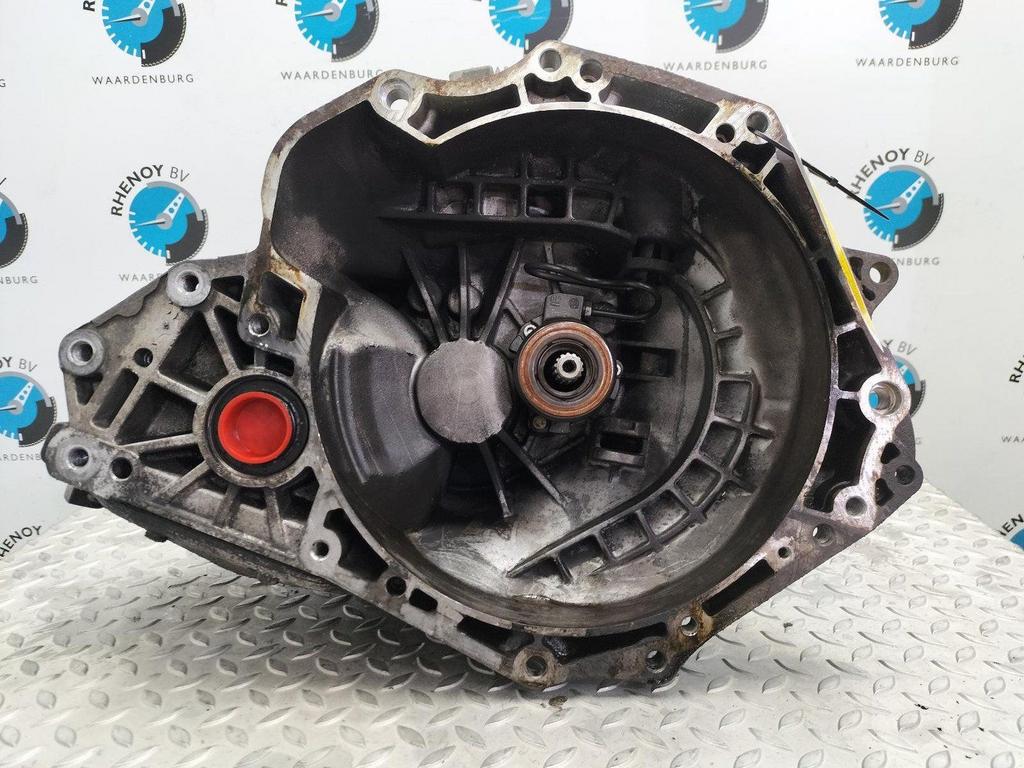 OPEL VECTRA 1.8-16V Elegance  TRANSMISSIE / VERSNELLINGSBAK, Ophalen of Verzenden, Gebruikt, Stiba lid