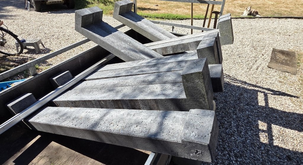11 x Beton steun Zonnepanelen, Ophalen, Zo goed als nieuw