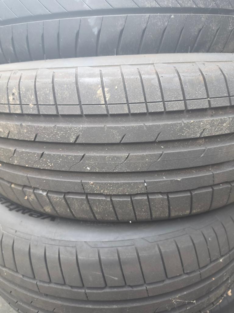 Zomerbanden, Auto-onderdelen, Banden en Velgen, 19 inch, Ophalen of Verzenden, Band(en), Zomerbanden