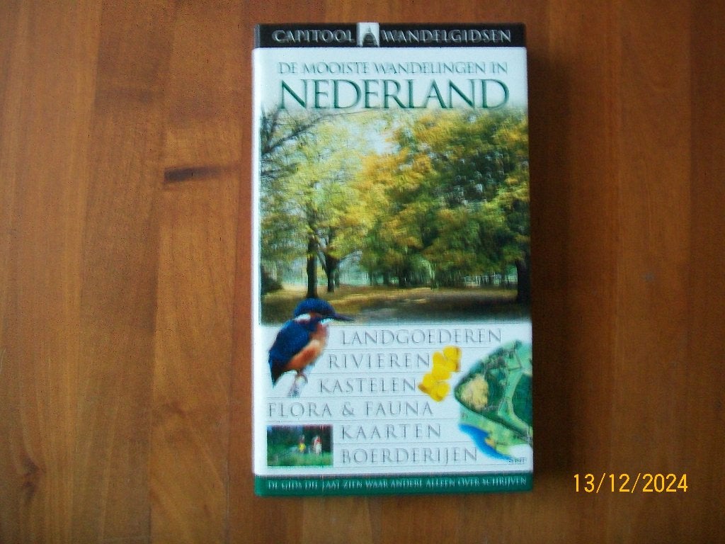 De Mooiste Wandelingen in Nederland - Capitool Wandelgidsen, Boeken, Reisgidsen, Capitool, Zo goed als nieuw, Benelux, Fiets- of Wandelgids