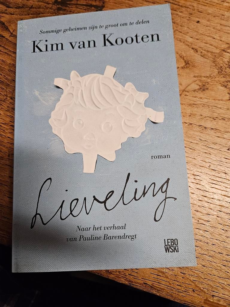 Kim van Kooten - Lieveling, Boeken, Ophalen of Verzenden, Zo goed als nieuw, Kim van Kooten