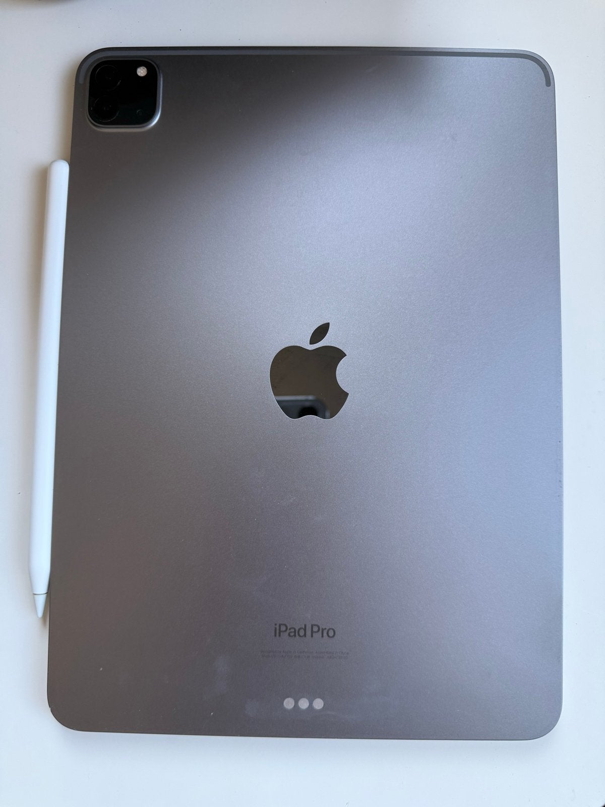 iPad Pro 2022 M2 met Apple Pencil 2