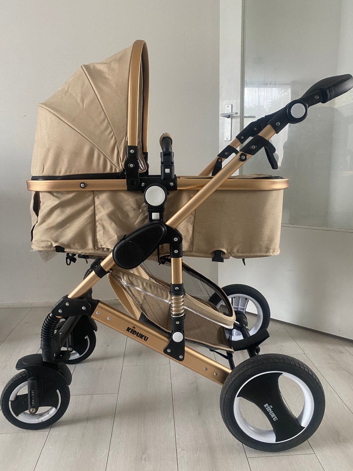 Kinderwagen en autostoel Kiduku Beige Goud, Ophalen, Gebruikt, Overige merken