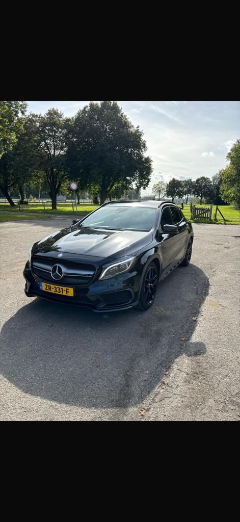 Mercedes-Benz GLA 45 AMG 2.0 265KW 4MATIC 2015 Zwart, Auto's, 4 cilinders, Zwart, Vierwielaandrijving, SUV of Terreinwagen