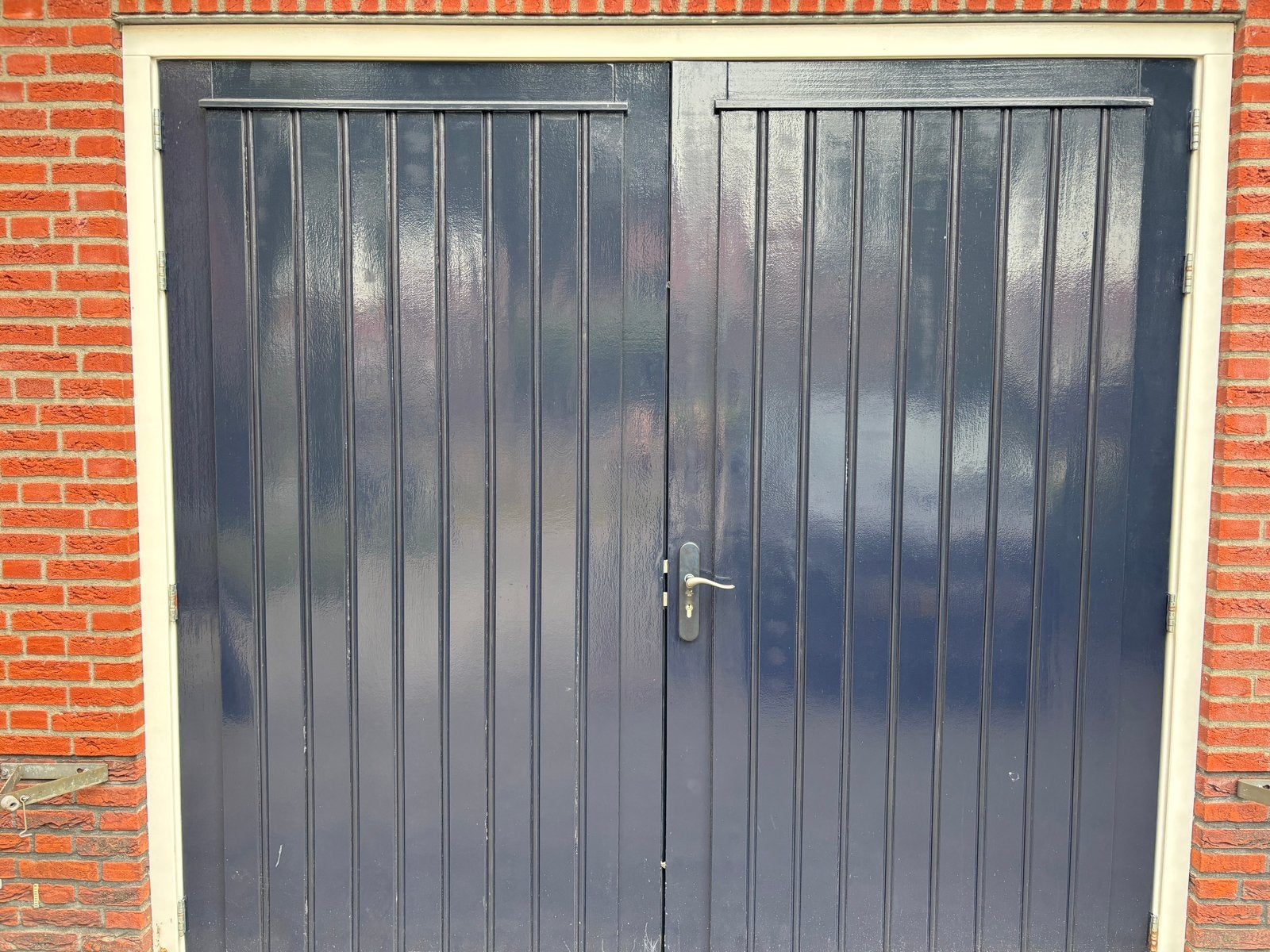Massieve houten garagedeur RAL 5004 (231x250 cm), Gebruikt, Garagedeur, Ophalen of Verzenden, Hout
