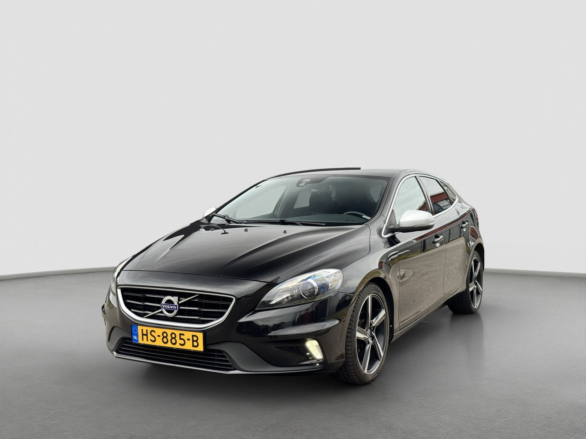 Volvo V40 2.0 D2 R-Design | Navi | Bluetooth | Stoelverwarmi, Auto's, Volvo, Voorwielaandrijving, Gebruikt, 4 cilinders, 1969 cc