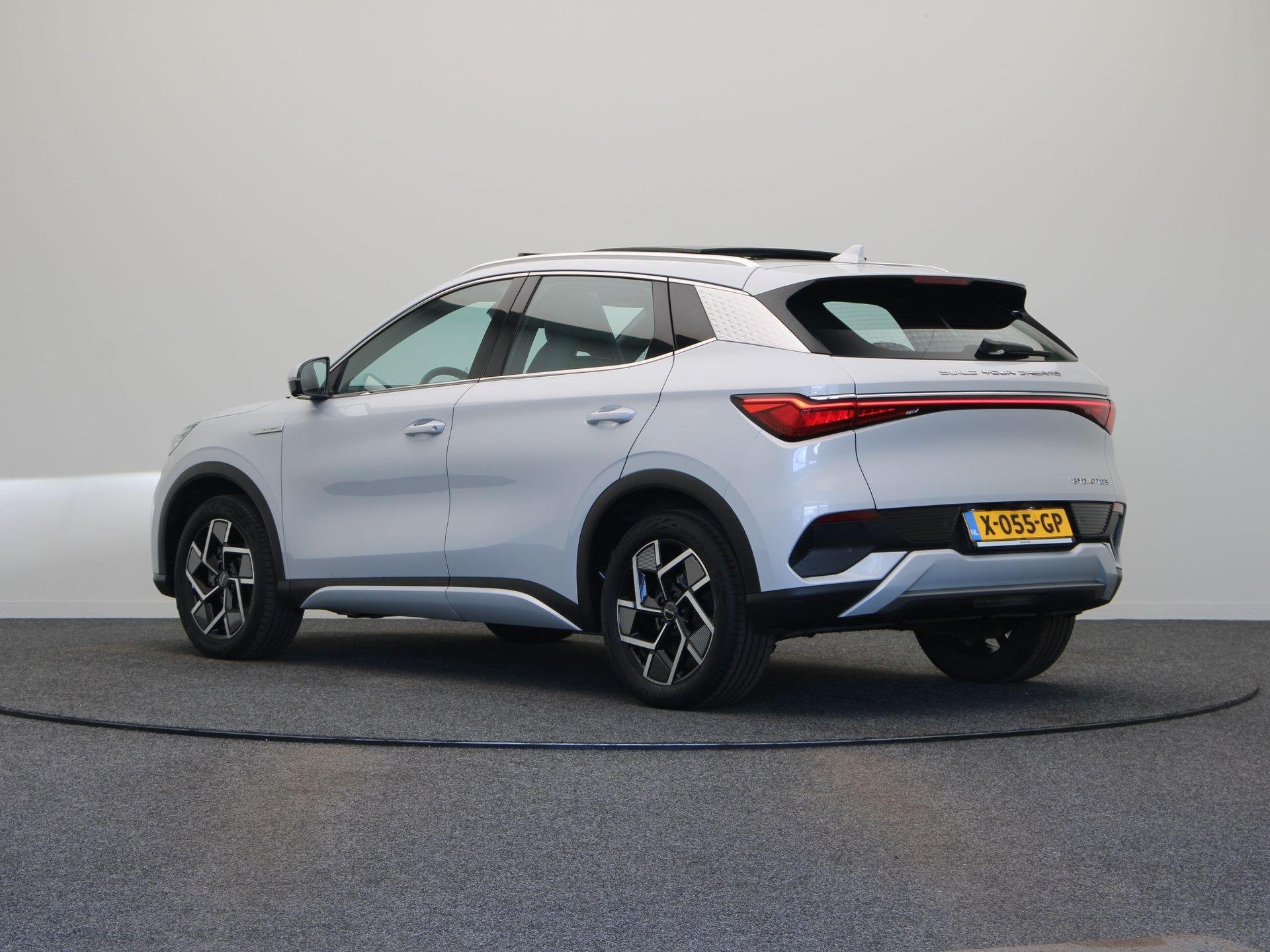 BYD ATTO 3 Comfort 60 kWh | SOH 95% | Panoramadak | 420km WL, Dealer onderhouden, Gebruikt, Wit, Blauw