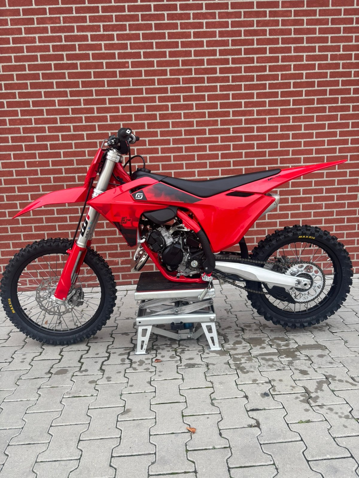 Gloednieuwe GASGAS 125cc uit 2026, nooit mee gereden., Ophalen, Nieuw, Overige merken