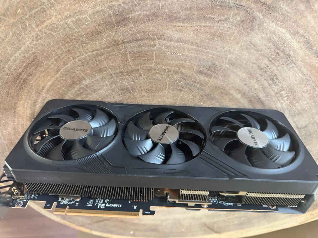 Videokaart AMD radeon 7800 XT 16 GB, Computers en Software, Videokaarten, AMD, GDDR6, PCI-Express 4, Ophalen of Verzenden