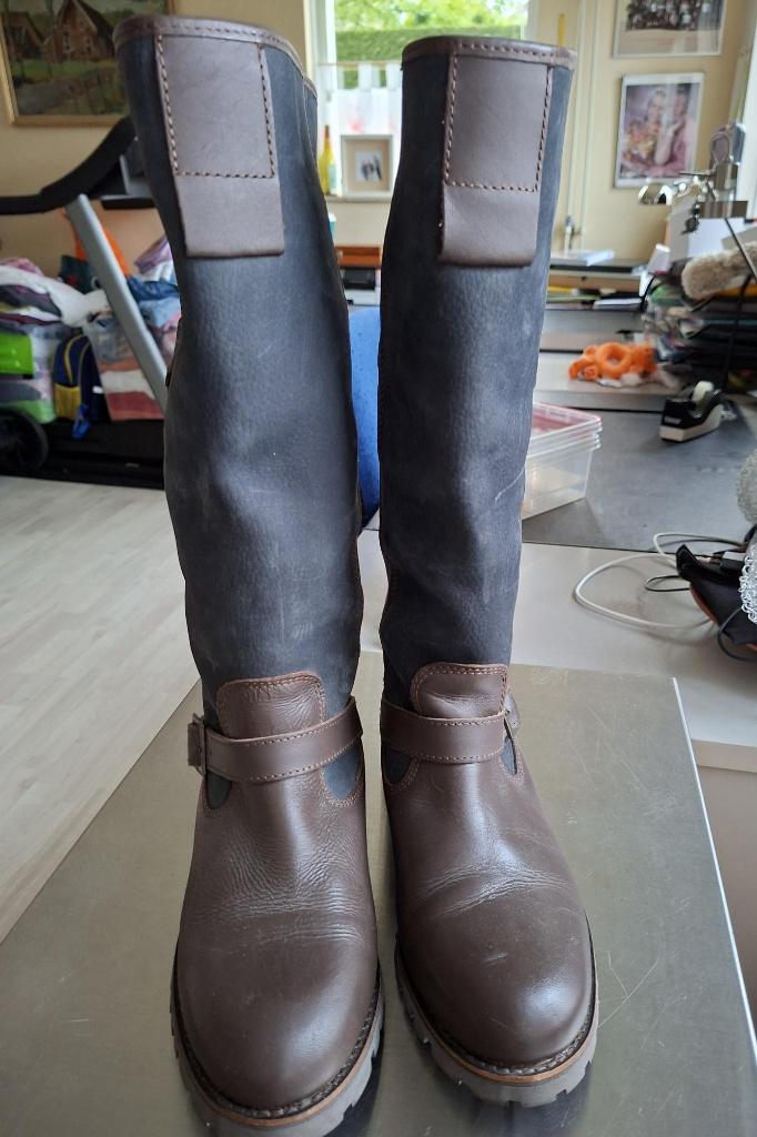 Te koop blauwe outdoor laarzen 38, Hoge laarzen, Blauw, Ophalen of Verzenden, Zo goed als nieuw