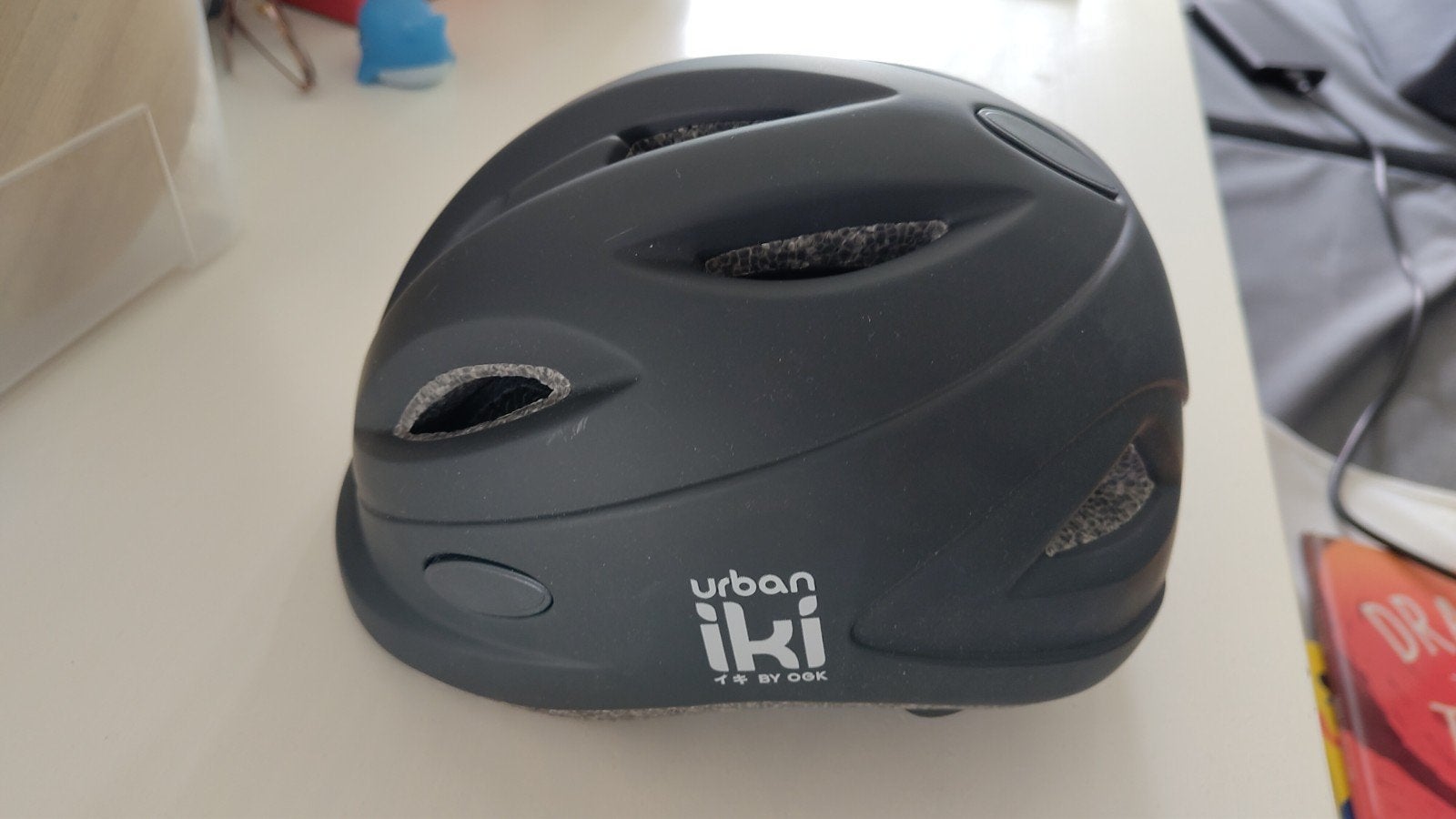 Urban Iki fietshelm - Maat XS (44-48cm), Fietsen en Brommers, Fietsaccessoires | Fietshelmen, Jongen of Meisje, Zo goed als nieuw