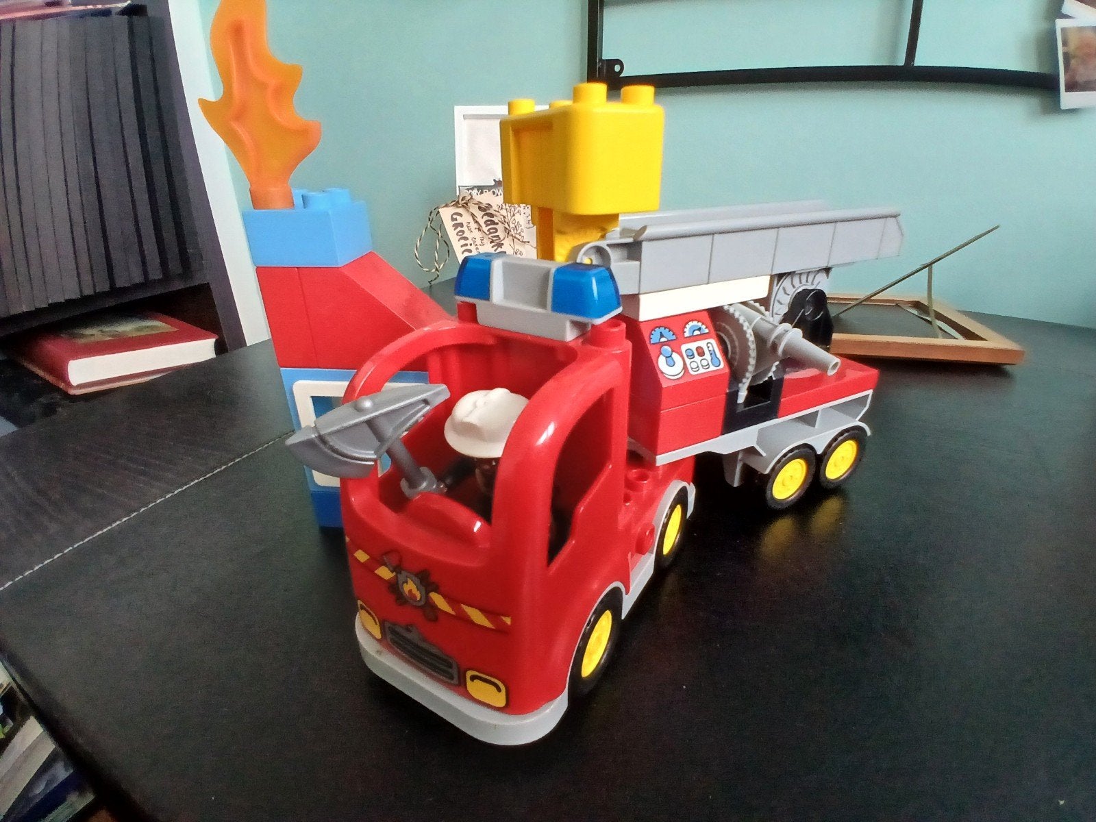 Lego Duplo Brandweerwagen 10592, Kinderen en Baby's, Speelgoed | Duplo en Lego, City, Ophalen of Verzenden, Zo goed als nieuw