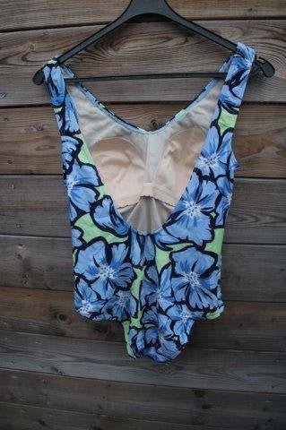 Badpak blauw Tweka mt 40C Vaste prijs, Blauw, Badpak, Ophalen of Verzenden, Zo goed als nieuw