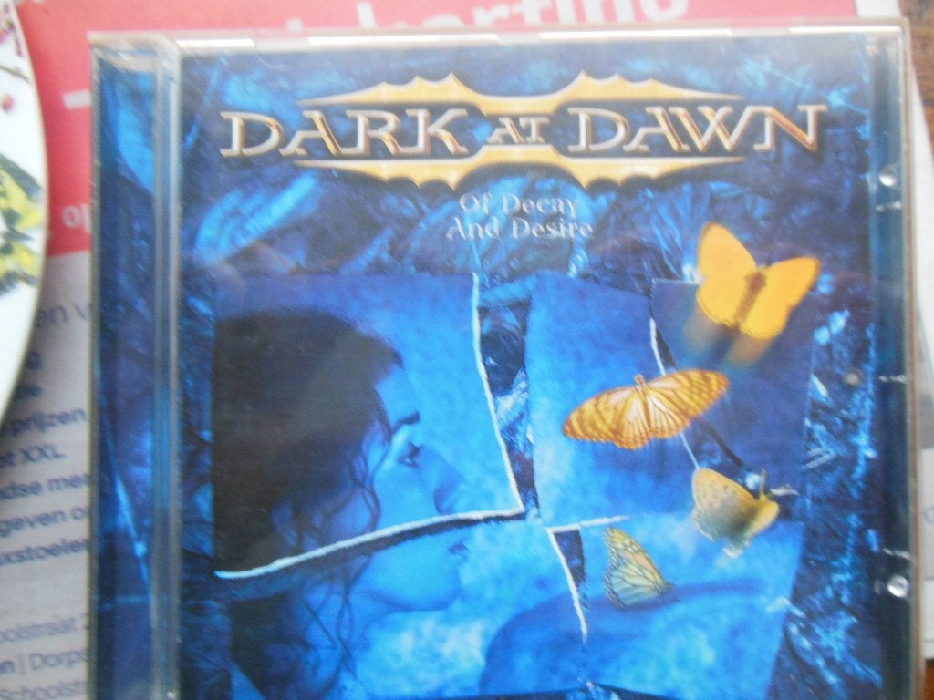 cd dark at dawn heavy power thrash metal of decay and desire, Ophalen of Verzenden, Zo goed als nieuw, Heavy metal, Overige typen