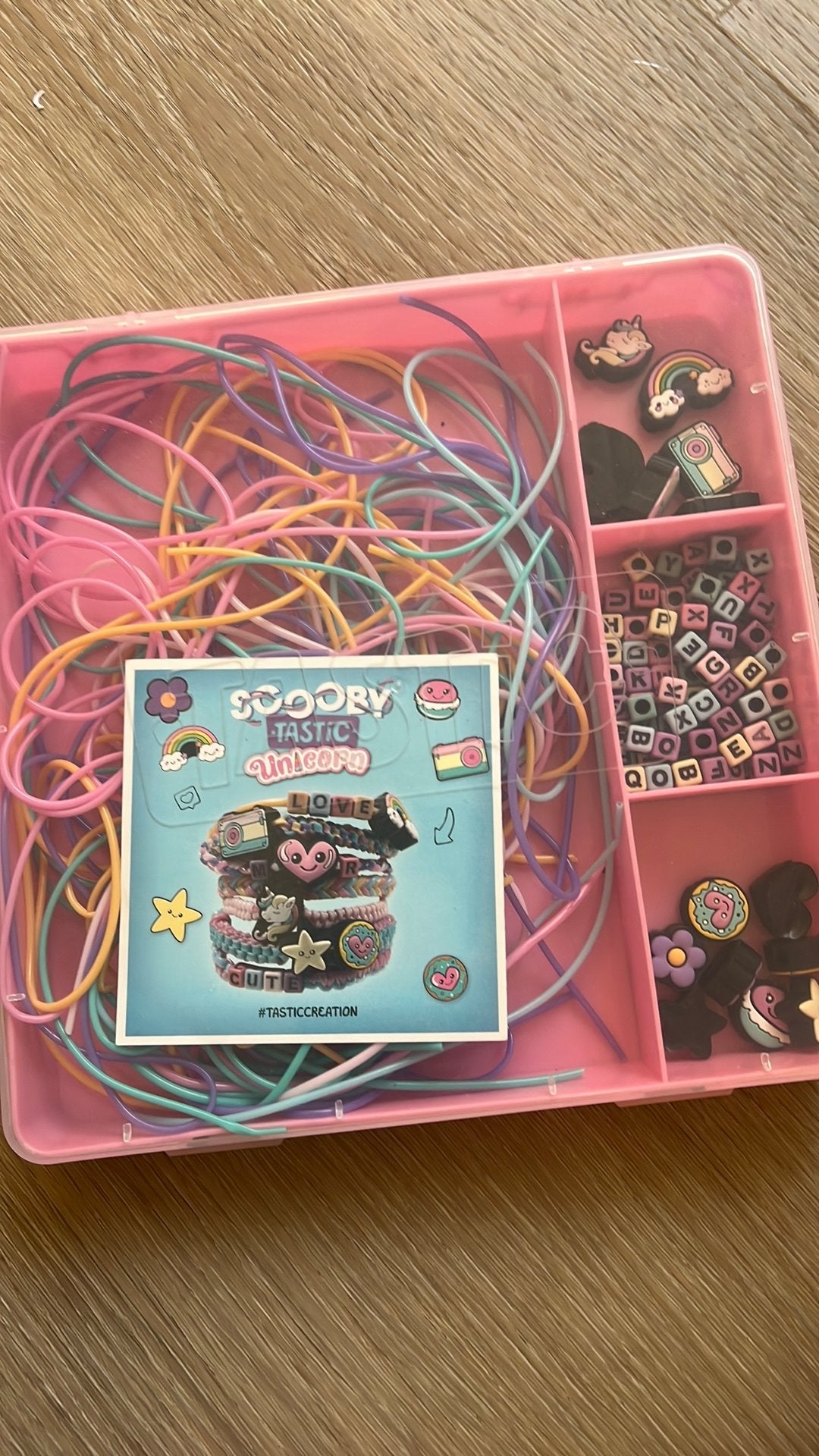 Armbanden maakset kids (gratis bij ophalen), Ophalen of Verzenden, Zo goed als nieuw, Overige typen