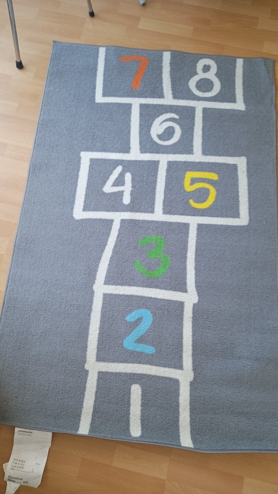 Ikea Hemmahos hinkelpad vloerkleed, Ophalen, 100 tot 150 cm, Zo goed als nieuw, Kinderkamer, speels