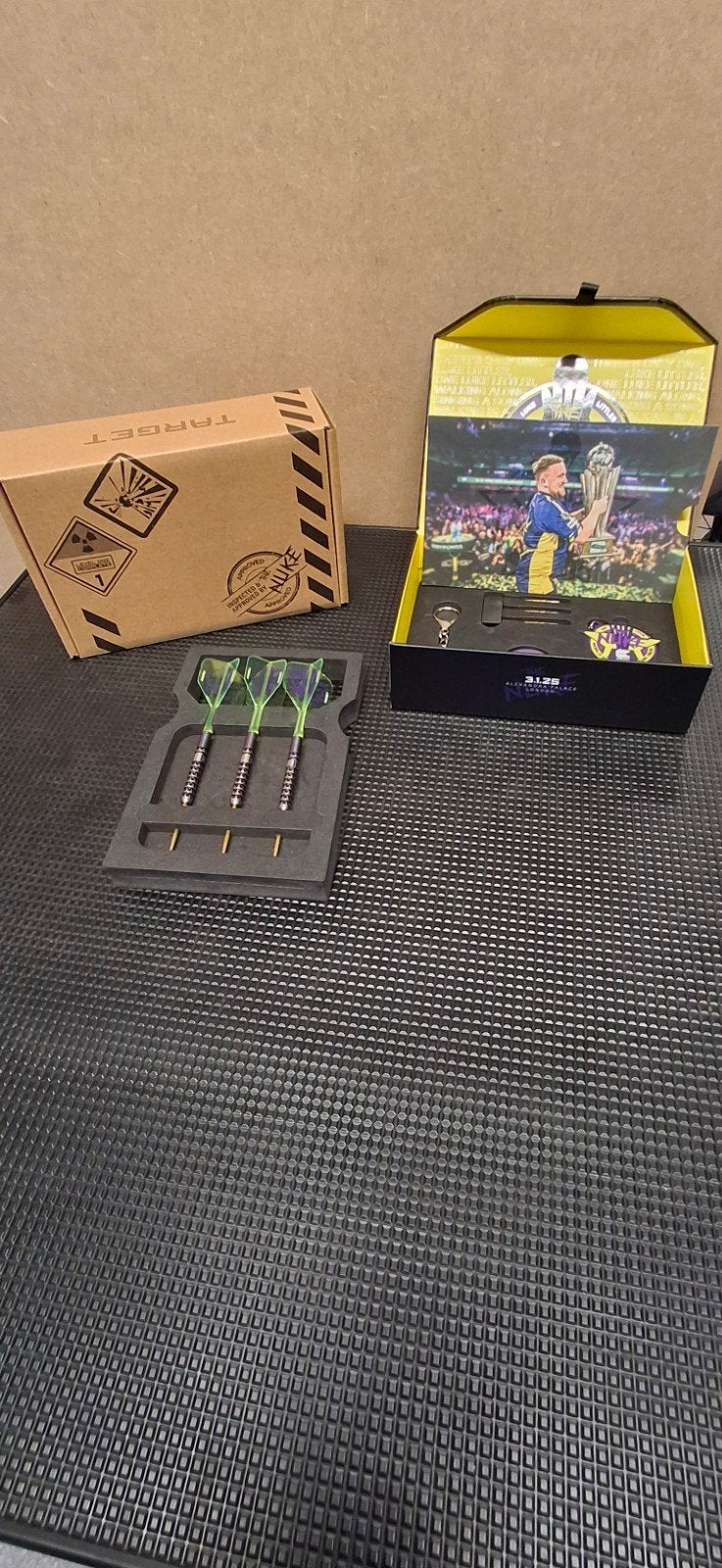 luke littler champion 23 gram, Sport en Fitness, Darts, Ophalen of Verzenden, Nieuw