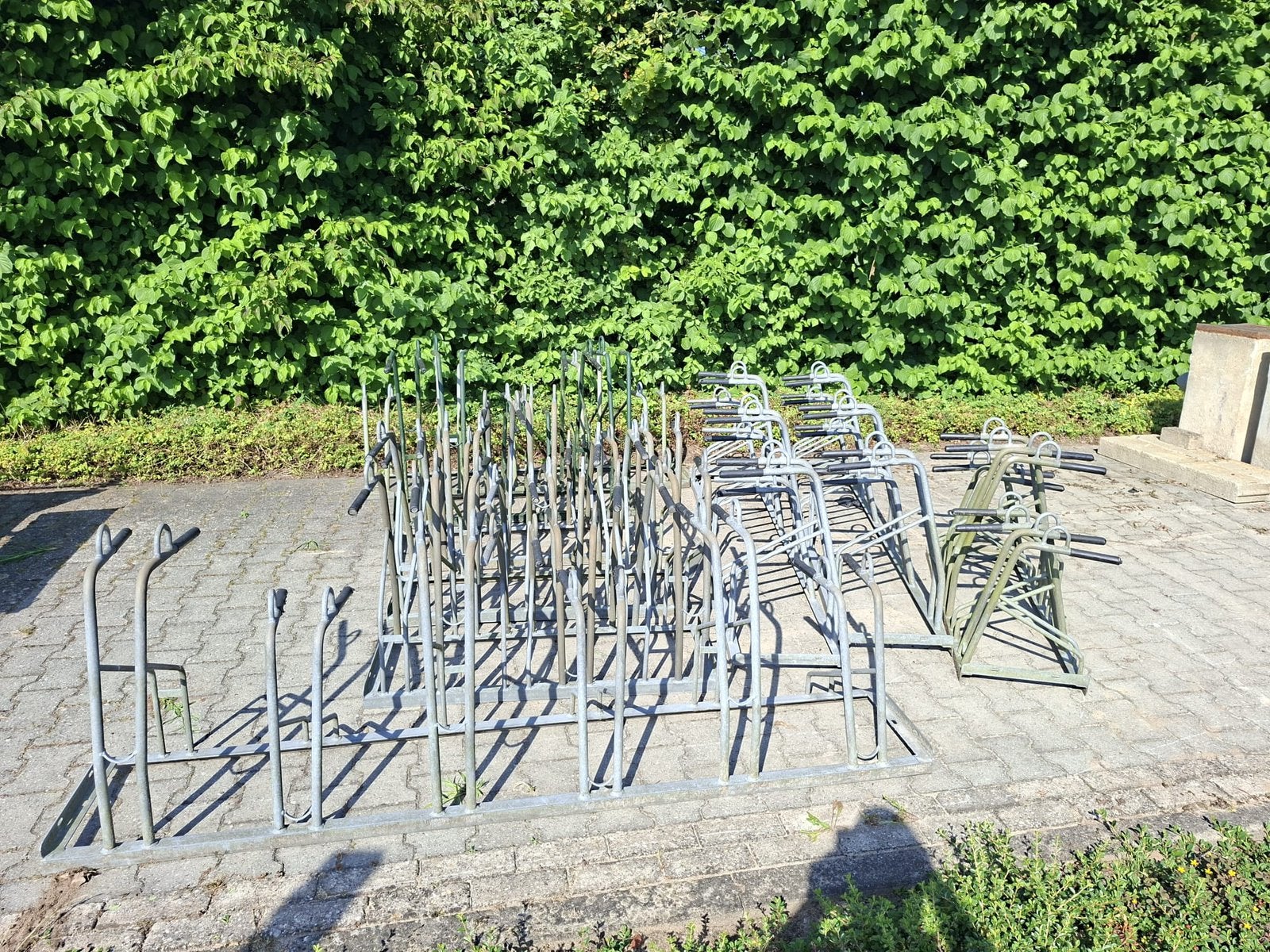 Verschillende fietsenrekken, Ophalen