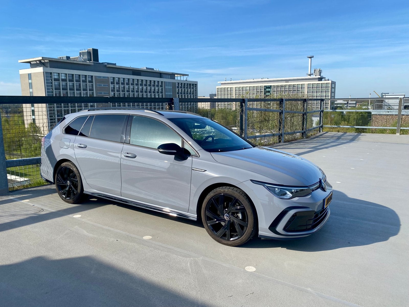 Volkswagen Golf Variant R-Line 1.5 Etsi 150pk Dsg-7 2021, Auto's, Volkswagen, 1325 kg, 1498 cc, 4 cilinders, Stationwagon