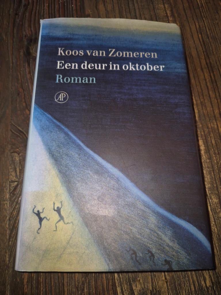 Koos van Zomeren - Een deur in oktober - Roman, Ophalen of Verzenden, Gelezen, Koos van Zomeren, Nederland