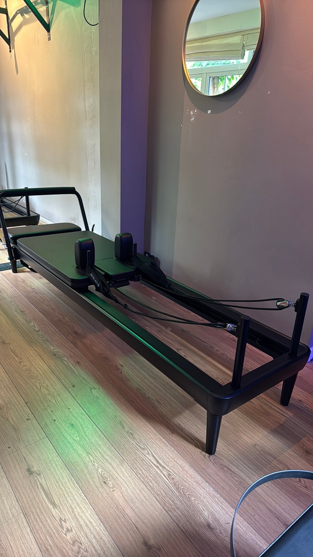 Nubium Reformer Black Edition - Elina Pilates, Ophalen, Zo goed als nieuw, Eenpersoons, Minder dan 150 cm