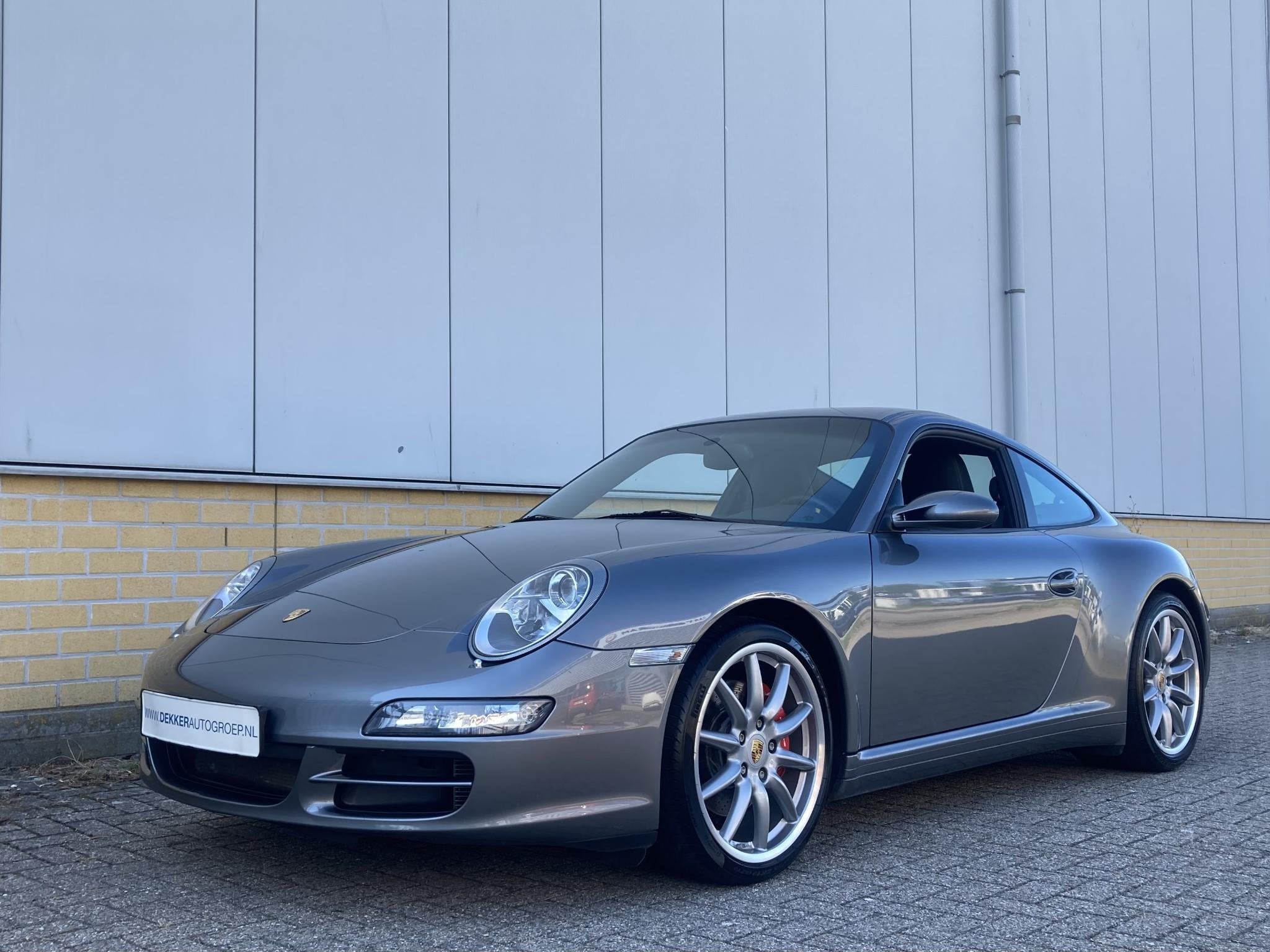 Porsche 911 3.8 Carrera 4S Model 997 - Sport Chrono - Tiptro, Auto's, Porsche, Automaat, Gebruikt, 4 stoelen, Leder