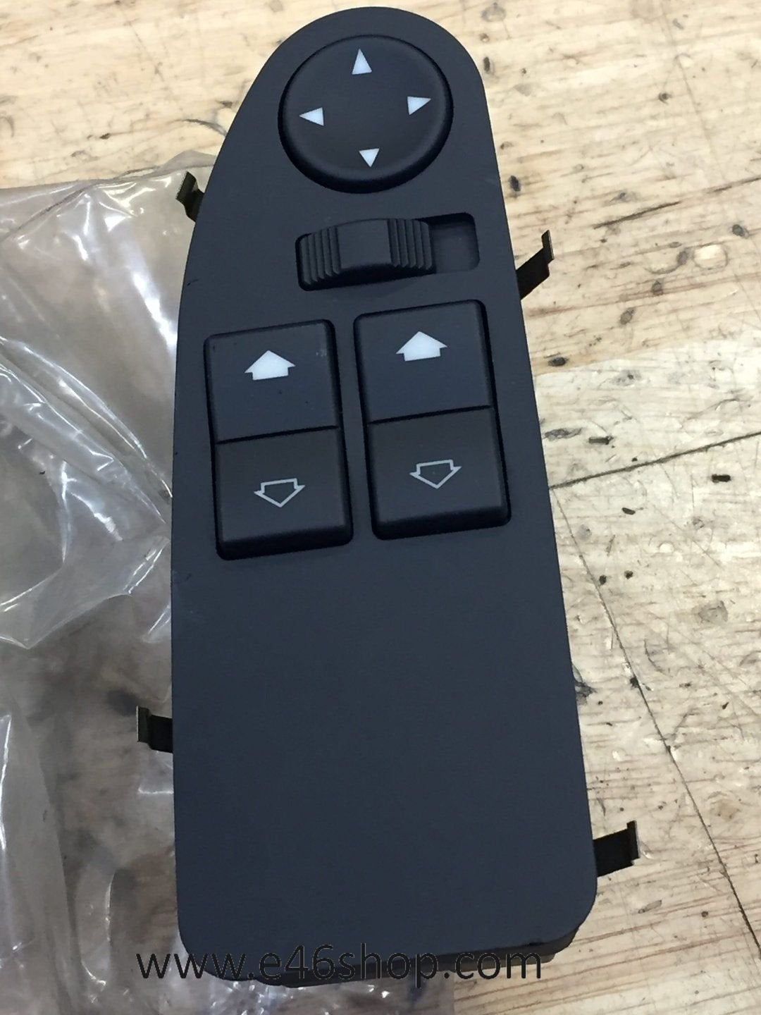 Raamschakelaar BMW E39 oe 61318360831 nieuw BMW, -, -, Nieuw, Ophalen of Verzenden