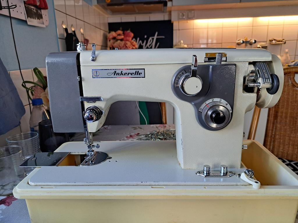 Tekoop naaimachine Ankerette, Ophalen, Gebruikt, Naaimachine, Overige merken