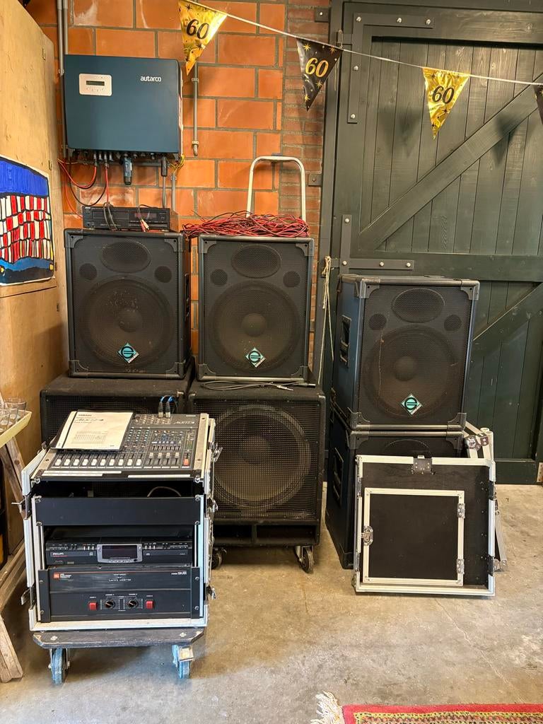 Volledige geluidsprekersysteem, Audio, Tv en Foto, Luidsprekers, Gebruikt, 120 watt of meer, Front, Rear of Stereo speakers, Ophalen