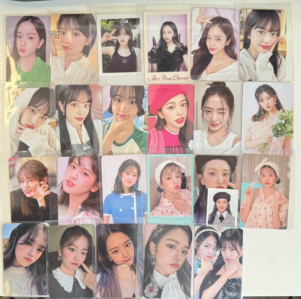 ive photocard yujin izone, Verzamelen, Muziek, Artiesten en Beroemdheden, Ophalen of Verzenden, Zo goed als nieuw, Foto of Kaart