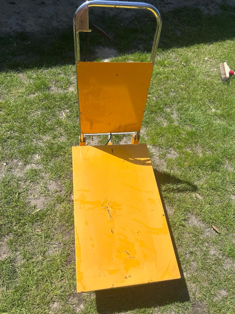 HBM 150 kg Verrijdbare Werktafel, Doe-het-zelf en Verbouw, Werkbanken, Ophalen, Gebruikt, 70 tot 120 cm