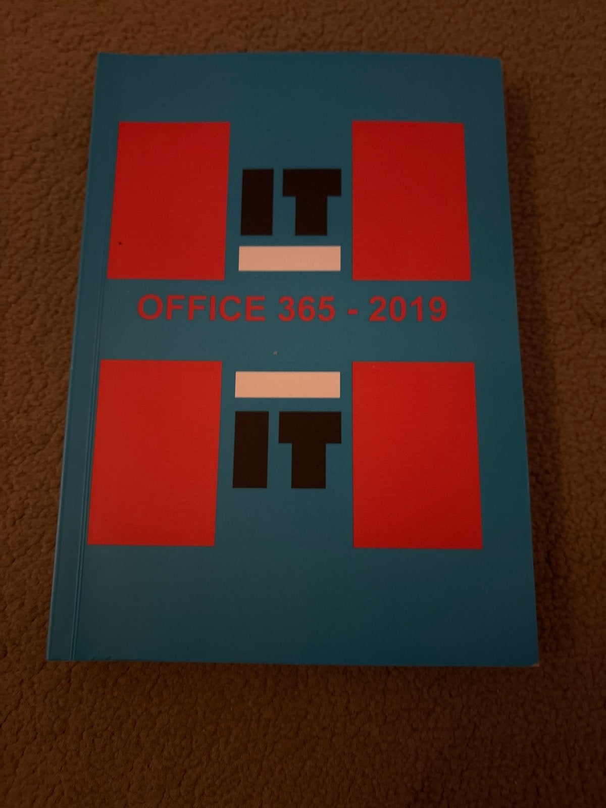 IT Office 365 - 2019 Boek, Ophalen of Verzenden, Beta, Zo goed als nieuw, MBO