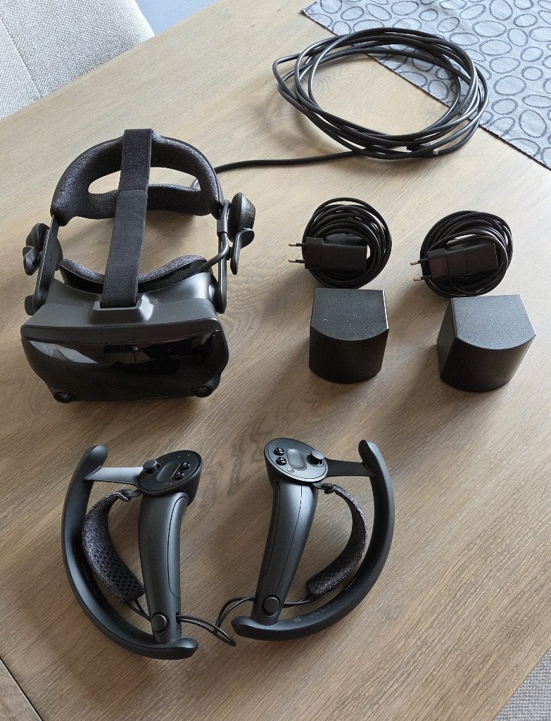 Valve Index VR Kit - Complete set in originele doos, Ophalen, Zo goed als nieuw, VR-bril, Pc