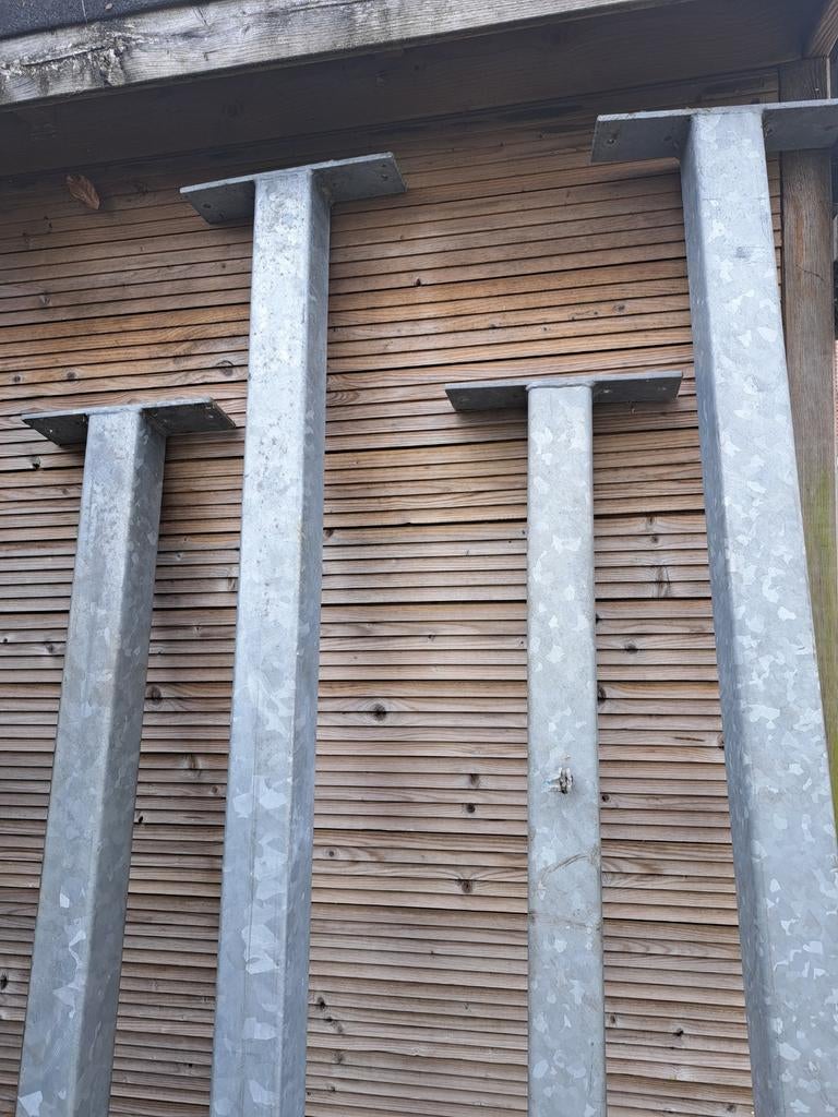 4 stalen staanders/dragers voor overkapping, carport oid, Ophalen, Zo goed als nieuw, Metaal, Overige typen