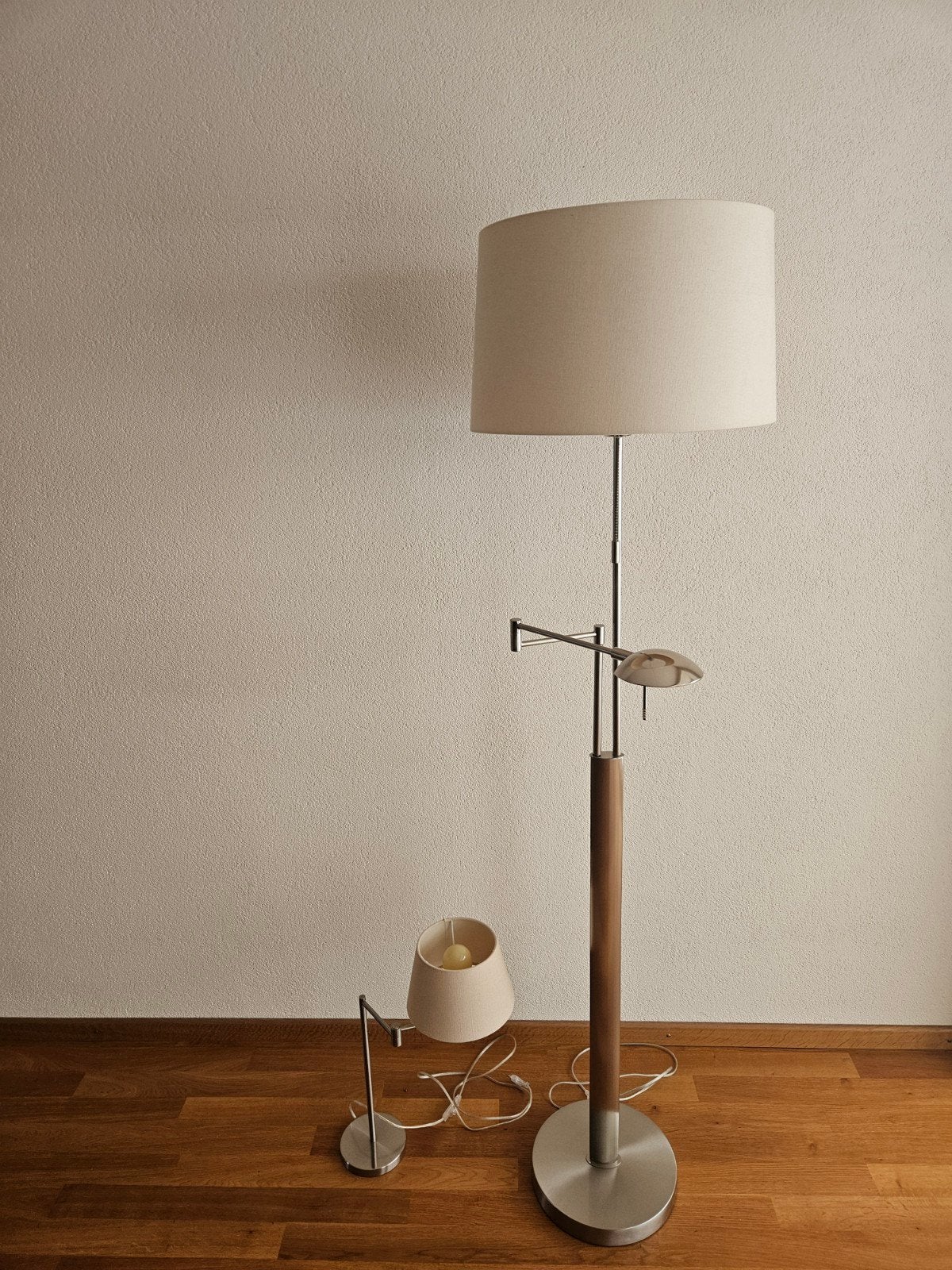 Set - lamp met leeslamp - tafellamp - beide met scharnier, Ophalen, Zo goed als nieuw, Textiel, 150 tot 200 cm