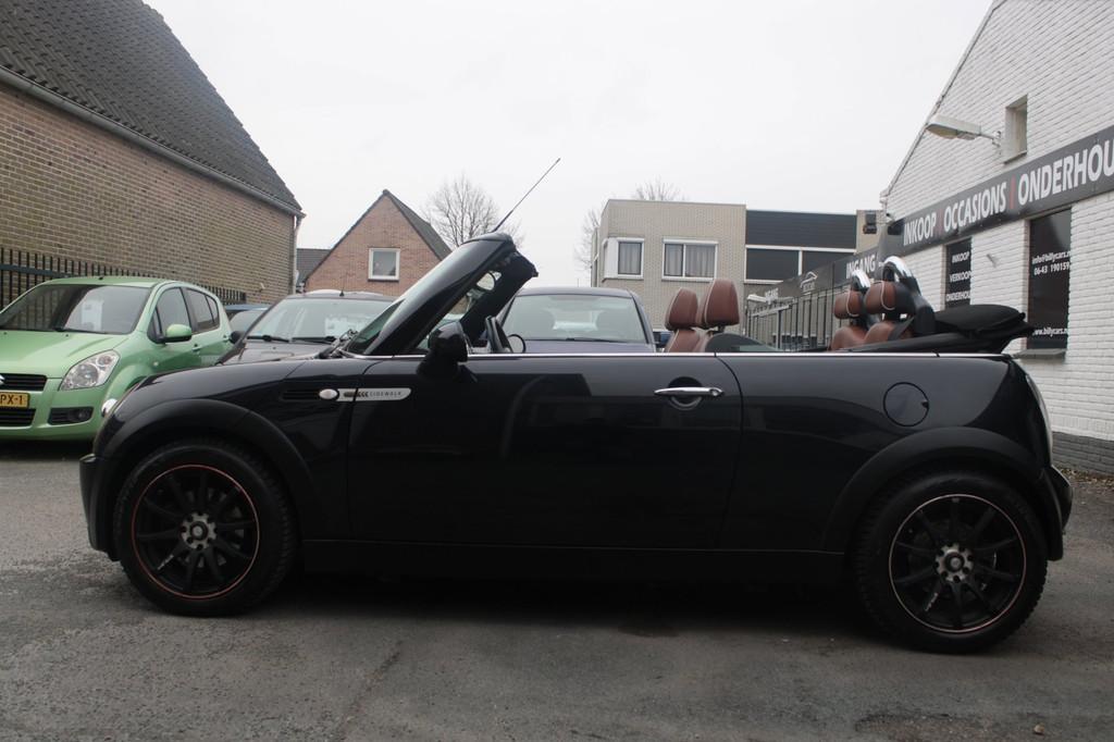 Mini Mini Cabrio 1.6 Cooper Sidewalk | Cabrio | Airco | Crui, Auto's, Mini, Voorwielaandrijving, Gebruikt, Zwart, 4 cilinders