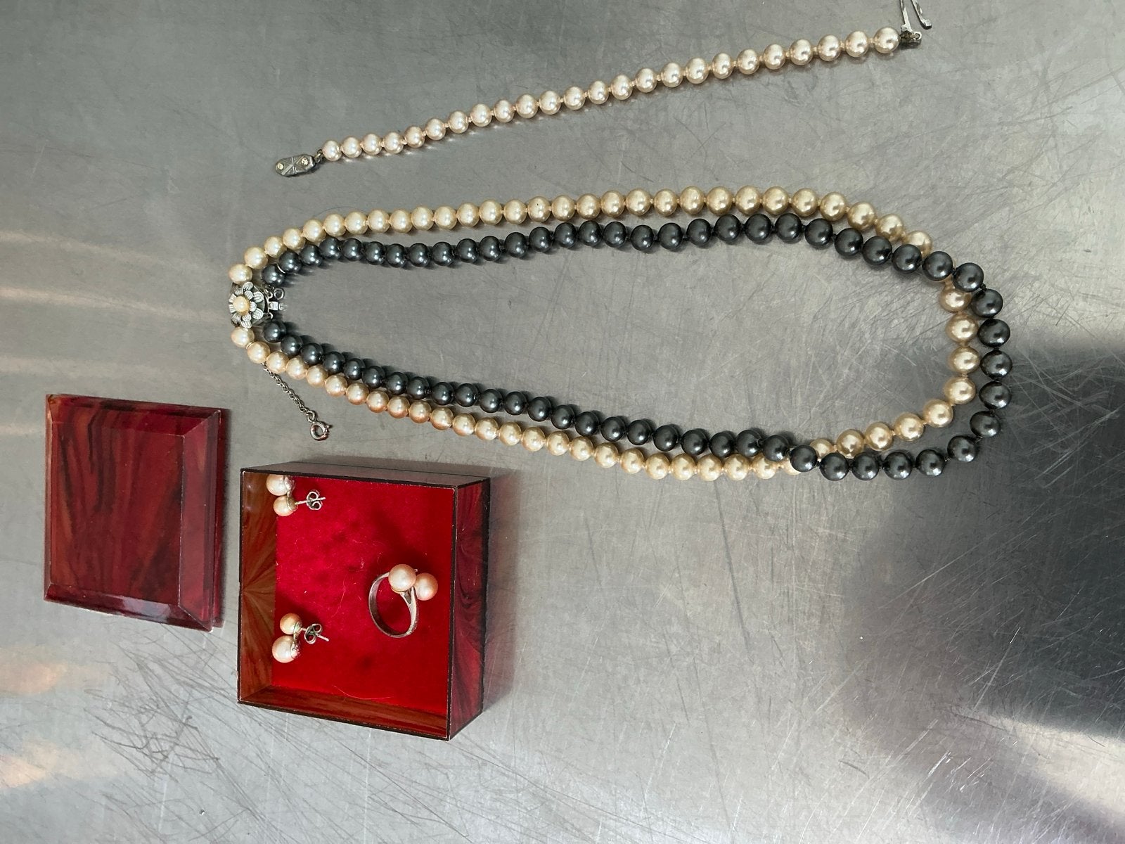 Set van Kweekparels: Kettingen, Armband, Oorbellen & Ring, Sieraden, Tassen en Uiterlijk, Kettingen, Ophalen, Gebruikt, Overige kleuren