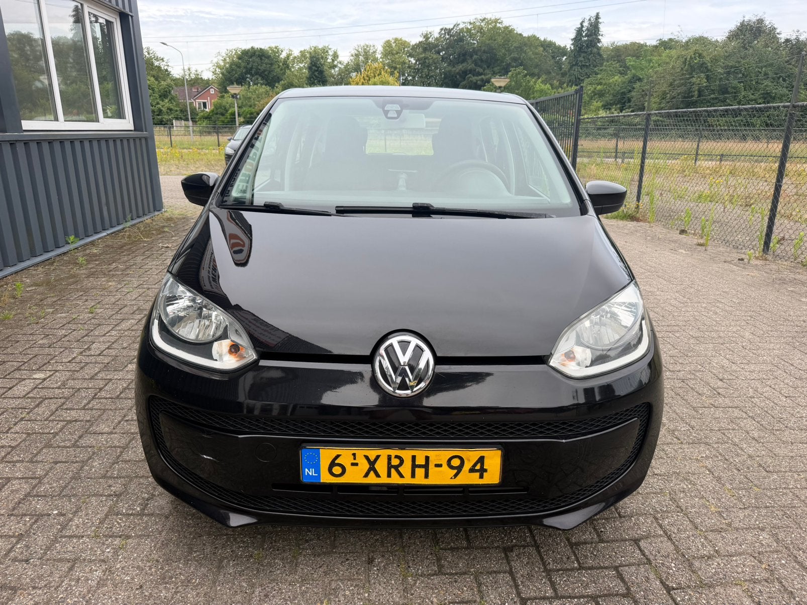 Volkswagen up! Nieuwe apk 1.0 44KW/60PK 5-DRS 2014 Zwart, Auto's, Voorwielaandrijving, Stof, 840 kg, 4 stoelen