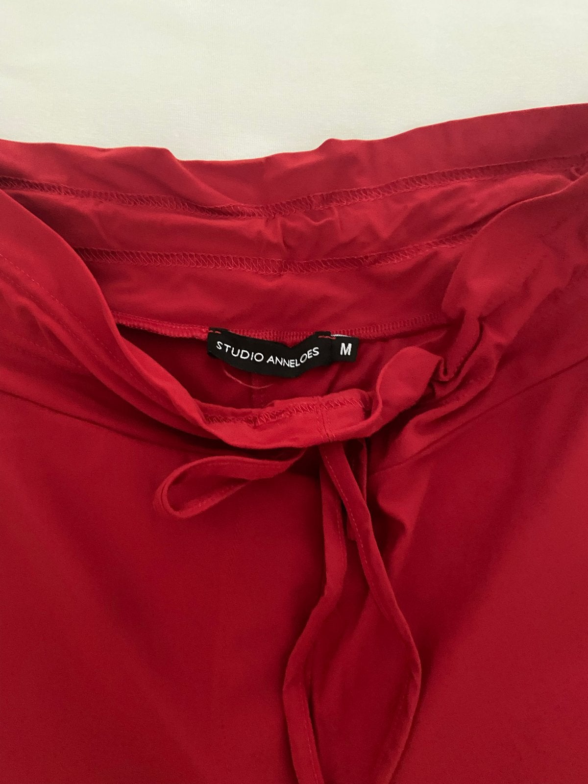Studio Anneloes rode broek maat M, Maat 38/40 (M), Ophalen of Verzenden, Lang, Gedragen