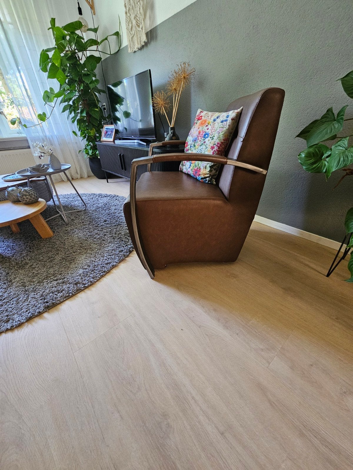 bank en stoel, teab, Ophalen, Zo goed als nieuw, 75 m² of meer, Tapijt