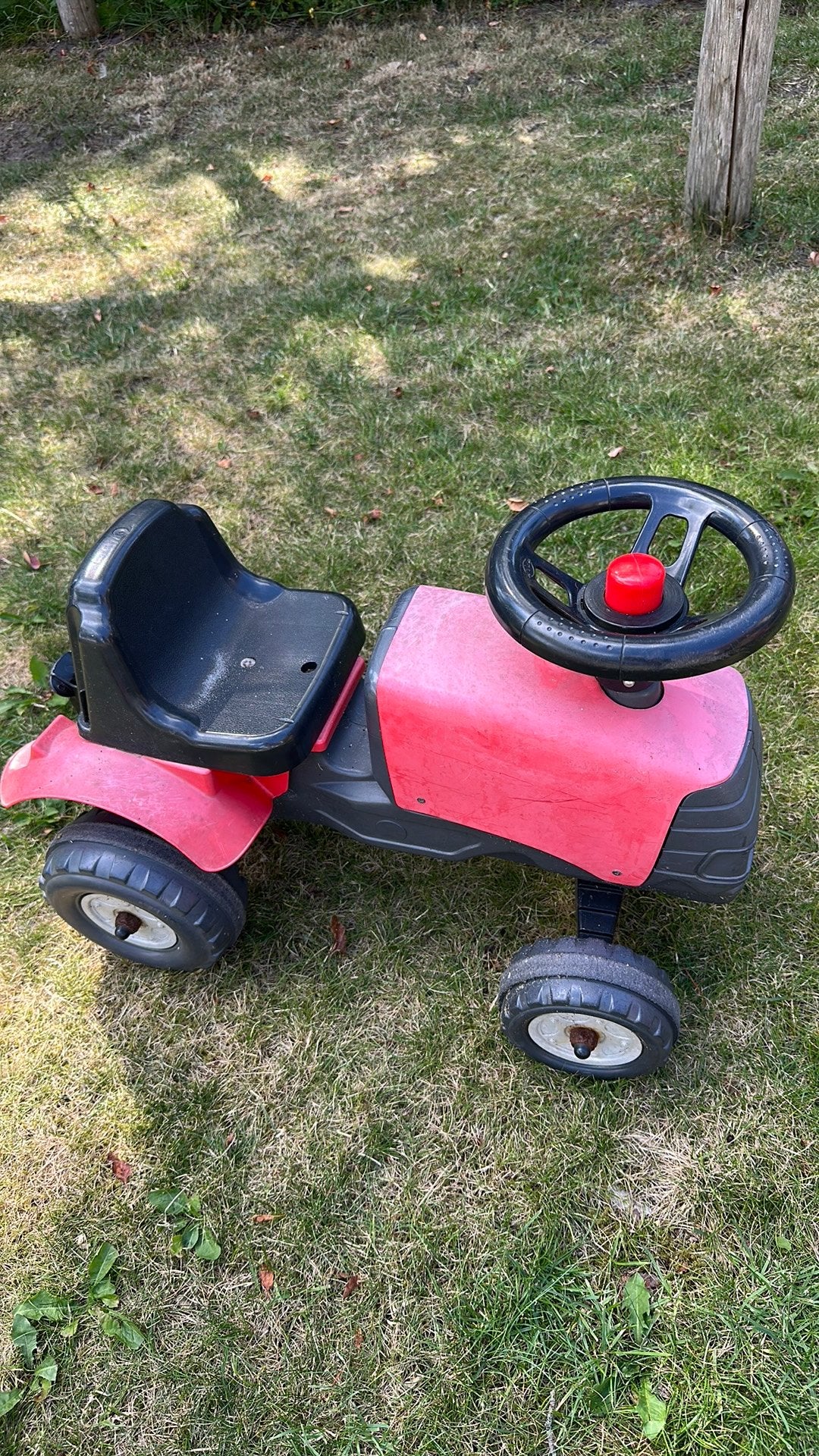 Rode loop tractor, Kinderen en Baby's, Speelgoed | Buiten | Voertuigen en Loopfietsen, Ophalen, Gebruikt, Loopvoertuig