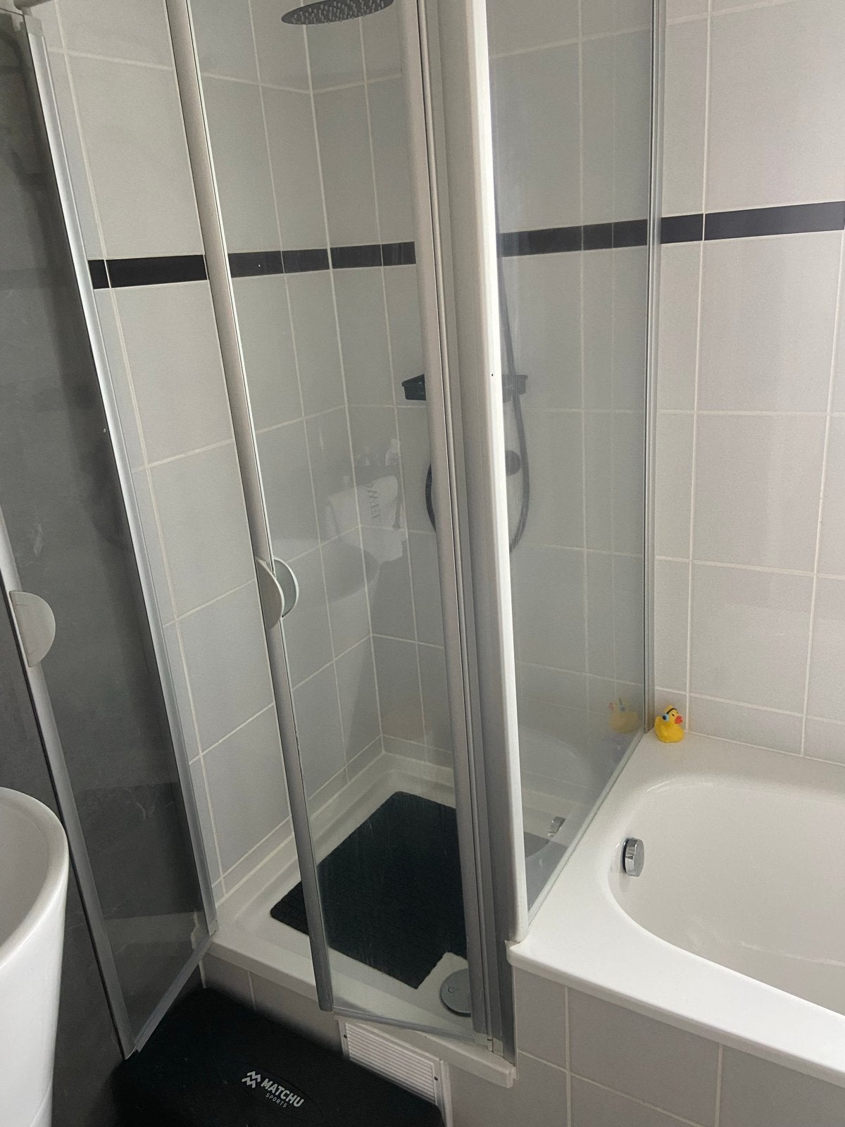 Glazen douchecabine met deuren en zijwand van gelaagd glas, Ophalen, Gebruikt, Met douche