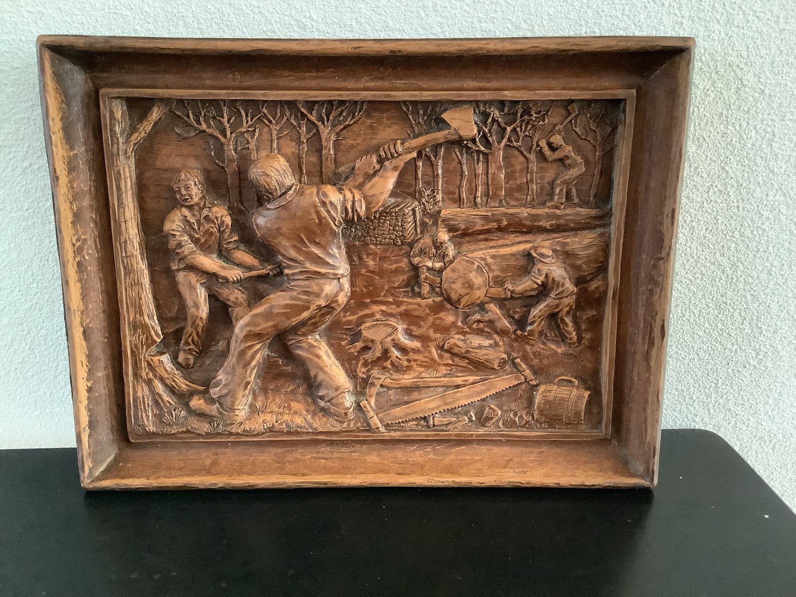 Antiek Frans houtsnijwerk (houthakkers), Ophalen of Verzenden