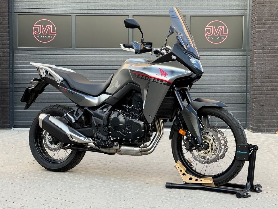 Honda XL 750 TRANSALP *QUICKSHIFTER* transalp750 bj.2024, 2 cilinders, HONDA, Motorrijbewijs A, Ambachtsweg 3c