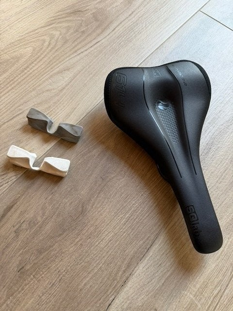 SQlab 614 Ergowave Active 2.1 S-Tube Fietszadel 160mm, Fietsen en Brommers, Fietsonderdelen, Staal, Zo goed als nieuw, Gravelbike