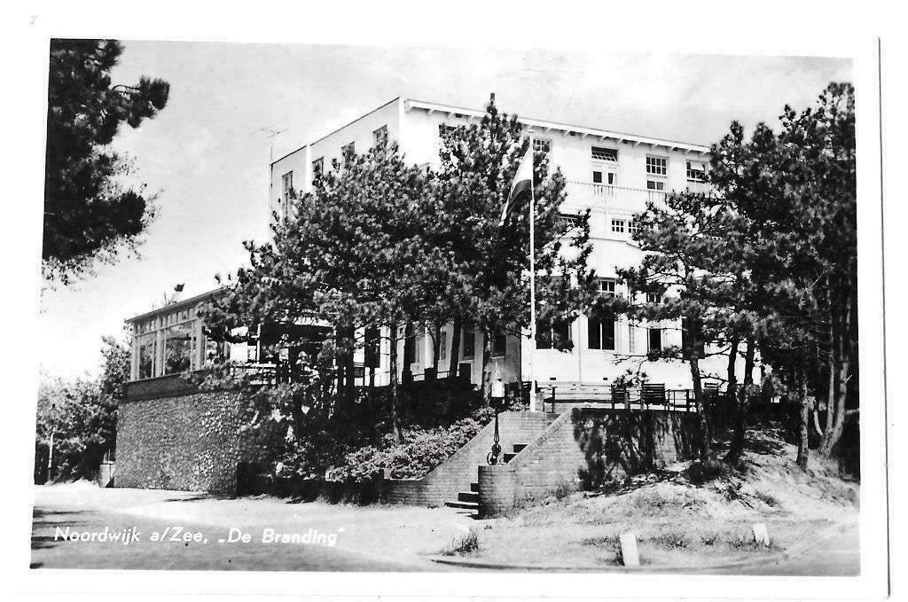 AK Noordwijk aan Zee - Hotel De Branding, Verzenden, 1940 tot 1960, Gelopen, Zuid-Holland